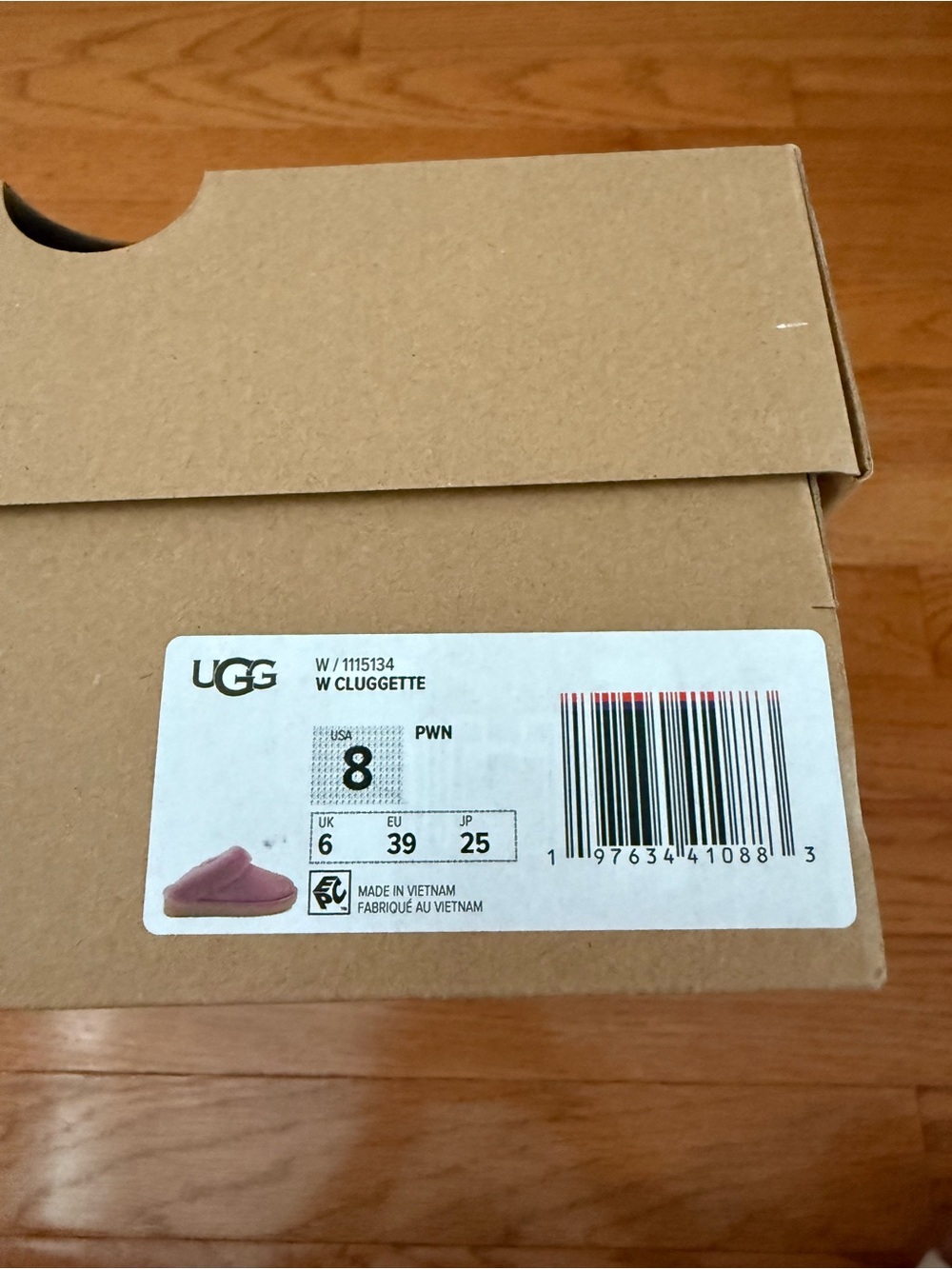 UGG Cluggette Slippers - Picture 6 of 6